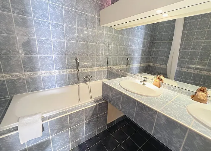 Rue D'antibes Wide 1 Bdr W Terrace - Quiet In Scenery